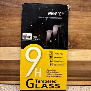 IPhone 13 Pro Max Tempered Glass Screen Protector - Anti-Fingerprint